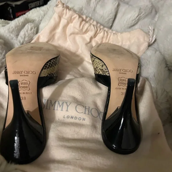 Vintage Jimmy Choo Black and Beige leather Snakeskin print with dust bag. ✨ - Picture 4 of 10